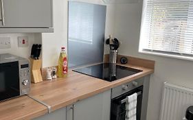 Comfy Home For Contractors And Families With Free Parking - Sage View